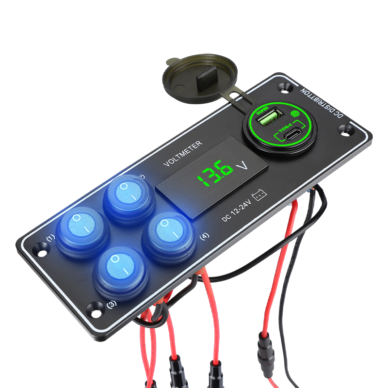 Panel s 4x spínači + USB-C/USB-A + voltmetr, 12/24V