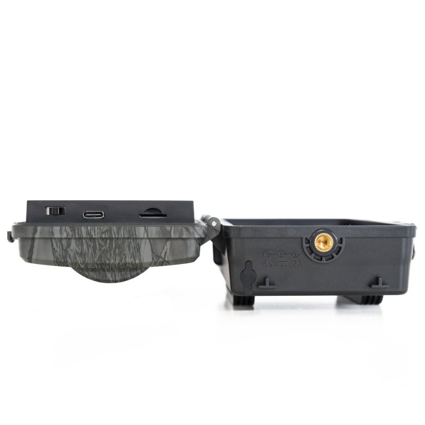 Lovecká kamera PNI Hunting 170C, foto 16 MP, video 4K, PIR 15 m, farebný displej, IP66, slot na micro SD kartu, zorné pole 120°, 38 LED diód