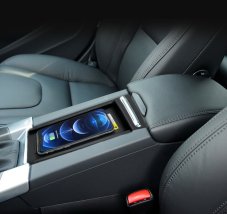 Qi indukční nabíječka telefonů Volvo V60/S60 2013-2018
